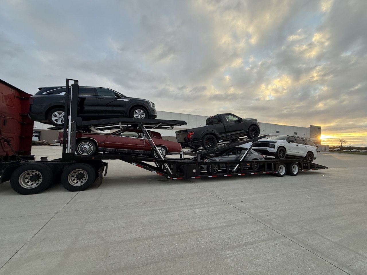 5 Car Square Millennium Trailer